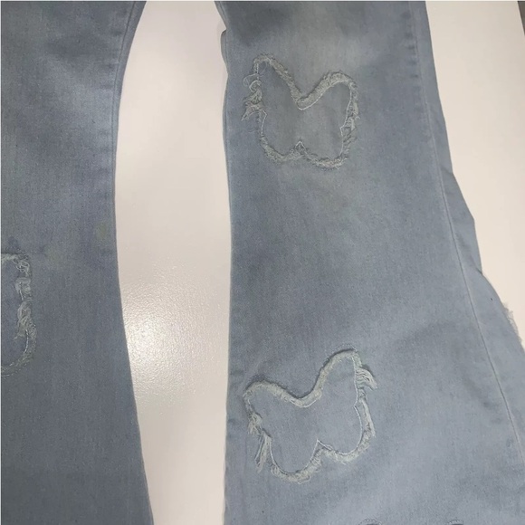 Fashion Nova "Butterfly" High Waisted Bell Bottom Jeans 3X - Picture 6 of 7
